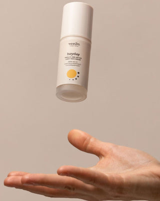 Heyday nærende, lysende ansigtsserum med antioxidanter og tredobbelt C-vitamin 30 ml Resibo - 3