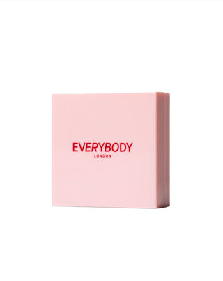 Be Yours ansigtsblush i en kobberrosa nuance fra Everybody London - 3