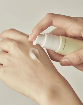 Lysnende og beroligende ansigtsserum Light On Serum med C-vitamin og Centella Asiatica Beauty of Joseon - 2