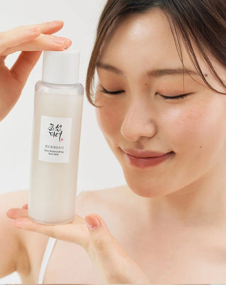 Lysnende og fugtgivende toningessens Glow Replenishing Rice Milk Beauty of Joseon - 4