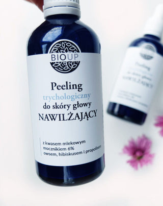 Fugtgivende trikologisk hovedbundsscrub med hibiscus og urea 6% BIOUP - 2