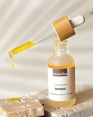 To-faset natserum til tør hud med hyaluronsyre og C-vitamin Manilu - 2