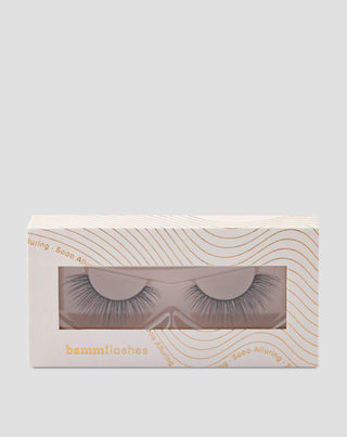 Kunstige 2d øjenvipper på strimmel til flergangsbrug Sooo Alluring Bamm!Lashes - 1
