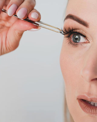 Kunstige øjenvipper på en 2d-strip til flergangsbrug Misterious Gal Bamm!Lashes - 5