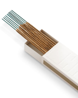 Chill Out sandeltræsduftende røgelse med afslappende jasmin Hhuumm - 1