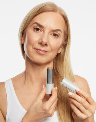 Face contouring stick bronzer til moden hud 50+ Aggie - 5