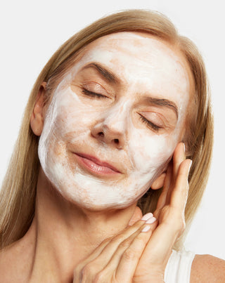 Ansigtsmaske med løftende effekt, macadamiaolie og E-vitamin til hud 50+ Aggie - 4