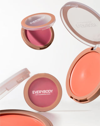 En cremet blush med en plejende Everybody London-formel - 3
