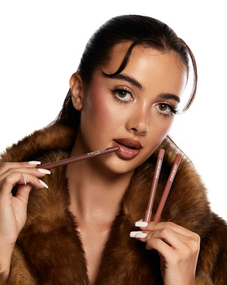 Lip liner med en cremet, langtidsholdbar formel Everybody London - 2