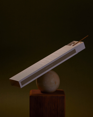 Chill Out sandeltræsduftende røgelse med afslappende jasmin Hhuumm - 2