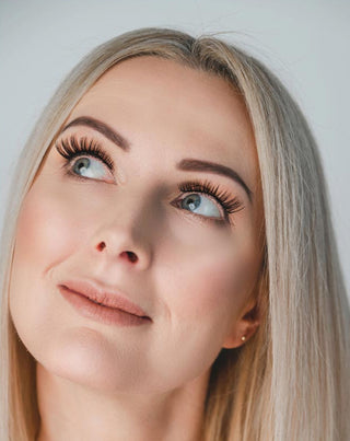 Kunstige øjenvipper på en 2d-strip til flergangsbrug Misterious Gal Bamm!Lashes - 6