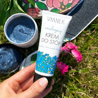 Fugtgivende fodcreme med mælkebøtte til ru og tør hud Vianek - 2