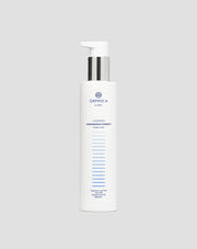Micellærvand til makeupfjernelse og rensning af sensitiv og akneudsat hud med urea, hyaluronsyre og glykolsyre Cleansing Orphica Clinic 200 ml